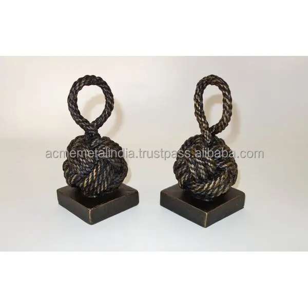 Sturdy Metal Bookends with Custom Design Perfect for Elegant Book Arrangement and Heavy Book Support for Home or Office Decor