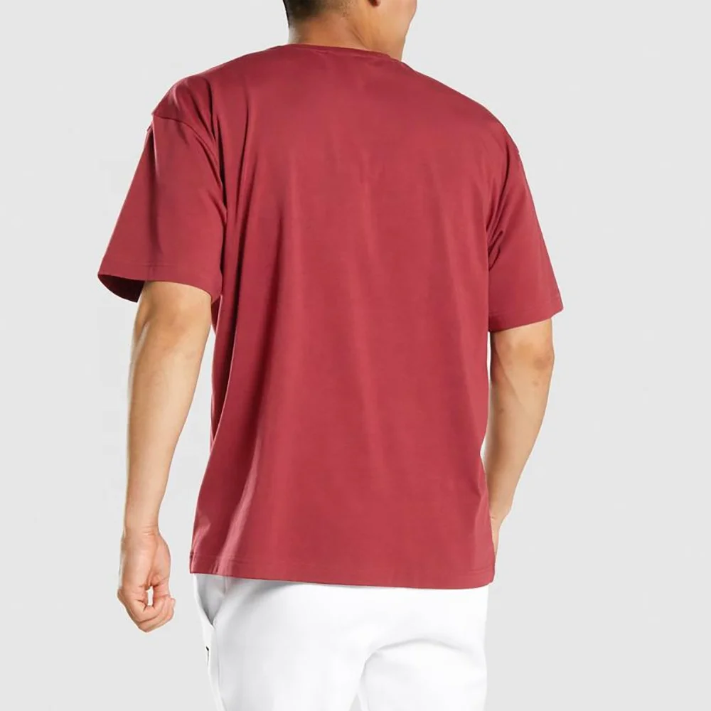 Услуги по изготовлению одежды, футболки