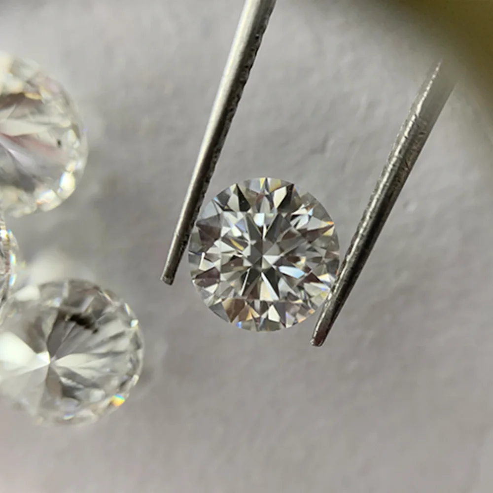 CVD Synthetic Diamonds 0.50 Carat to 5.00 Carat D Color Round Brilliant Cut Certified lab grown diamond