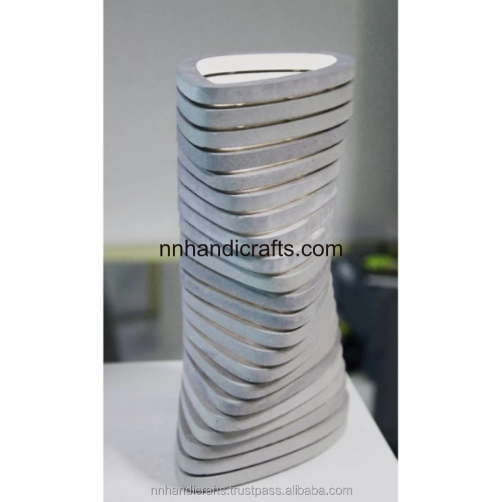 Прямой Производитель алюминий никелированный литый металл перфорированная высокий большой маленький средний другие вазы