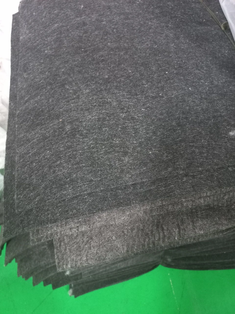 Colorful felt fabric supplier Needle punched polyester felt fabric made in Viet nam best selling