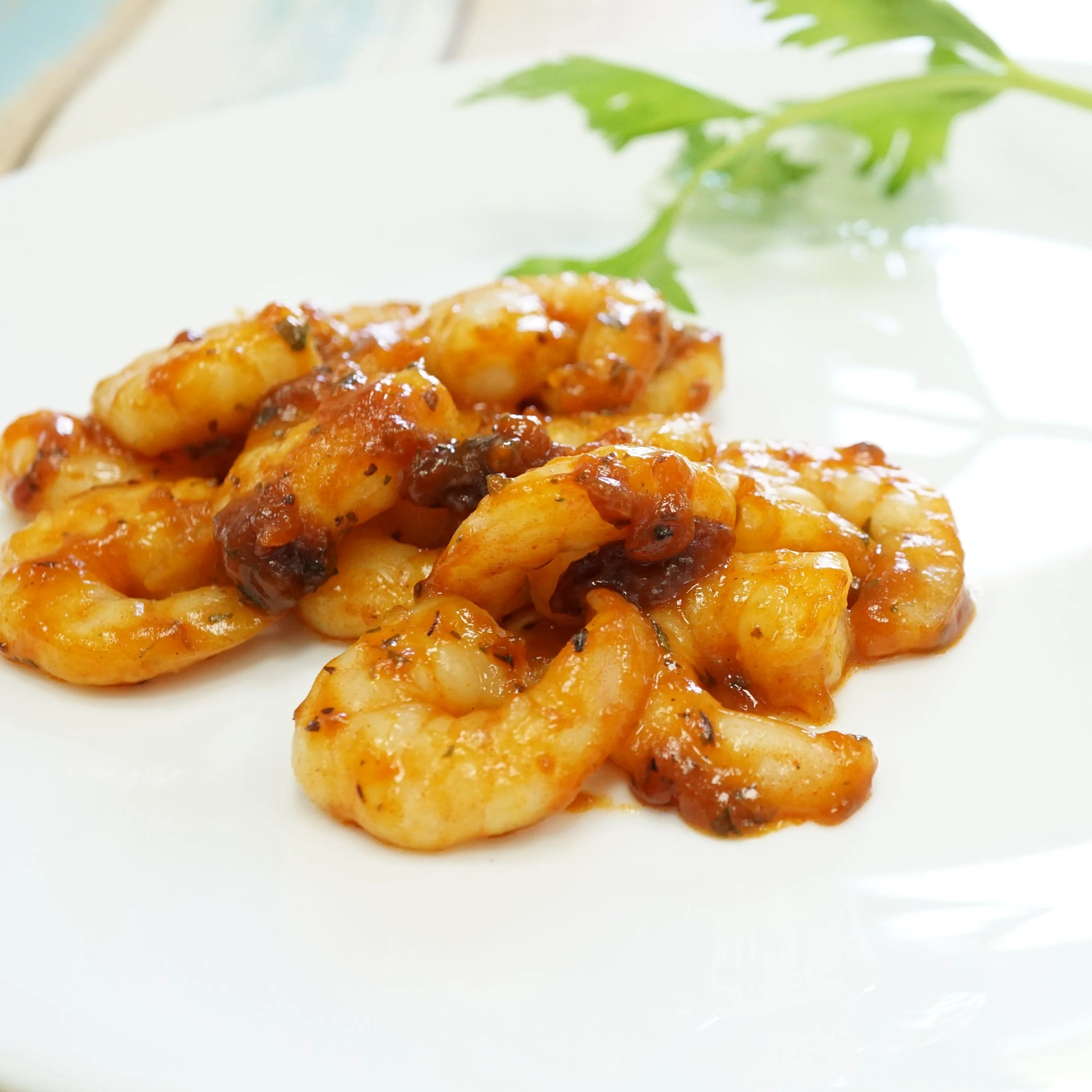 Best quality frozen garlic tomato herb marinated vannamei shrimp