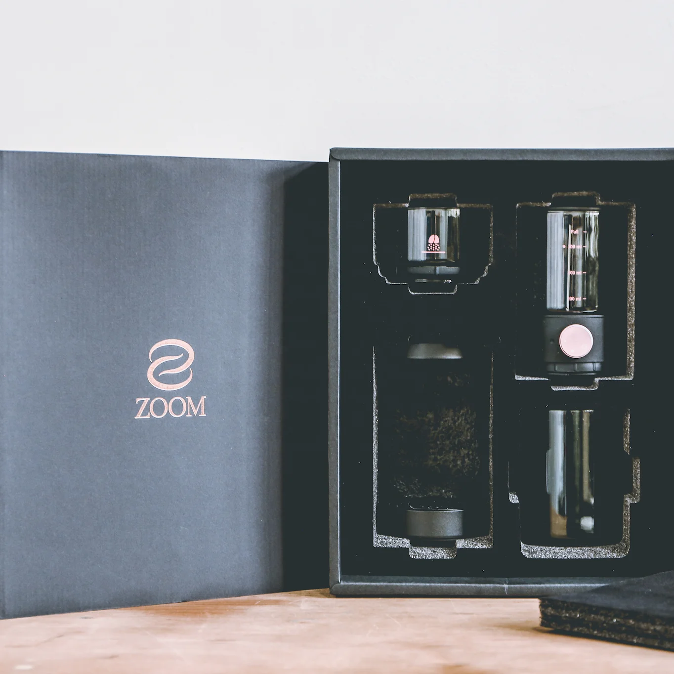 ZOOMLife  Patented Valve Imitating Barista Technique + Stainless Steel Filter + Double Wall Glass Cup Pour Over Coffee Dripper