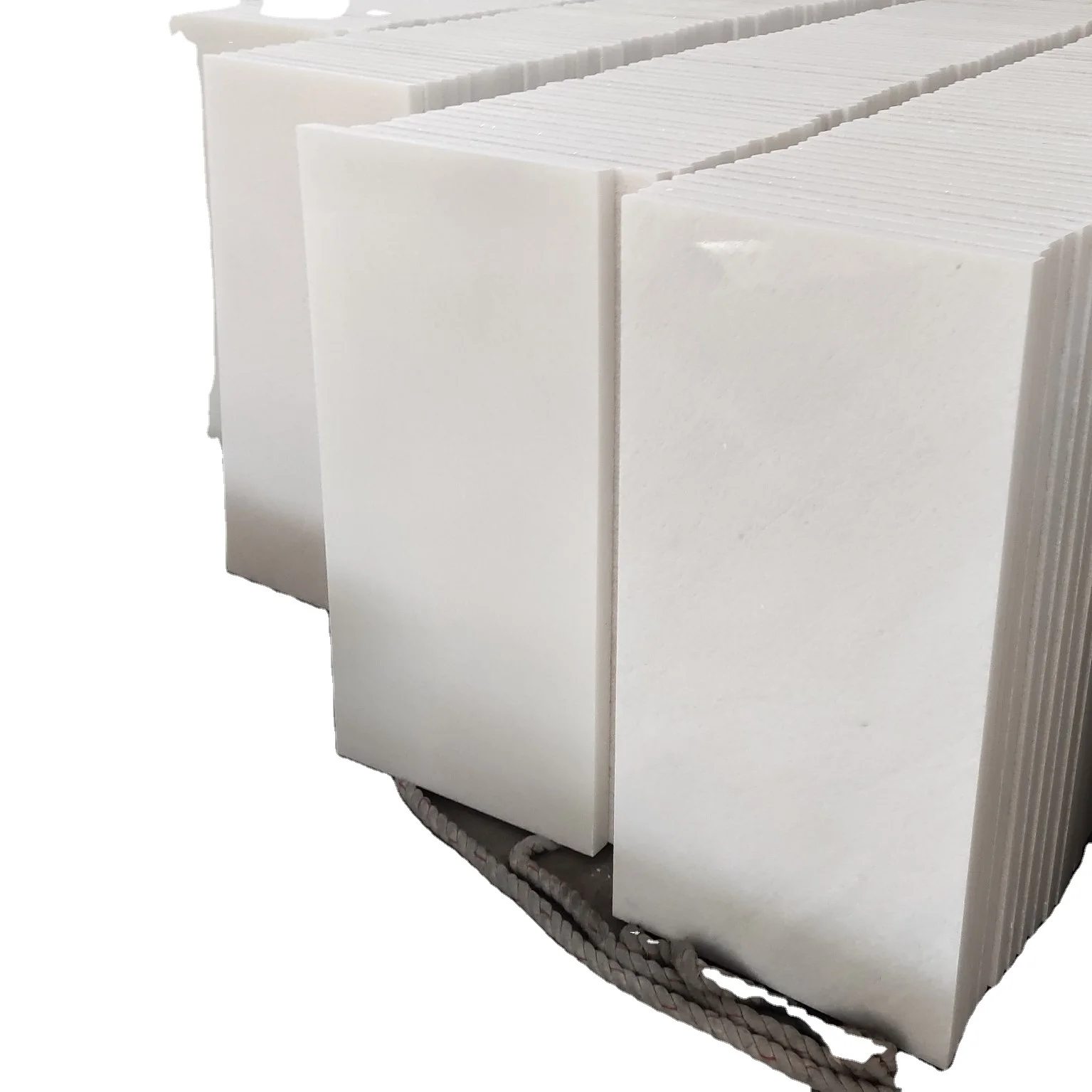 Амортизирующая мраморная плитка с мелким зерном от компании SON CORPORATION