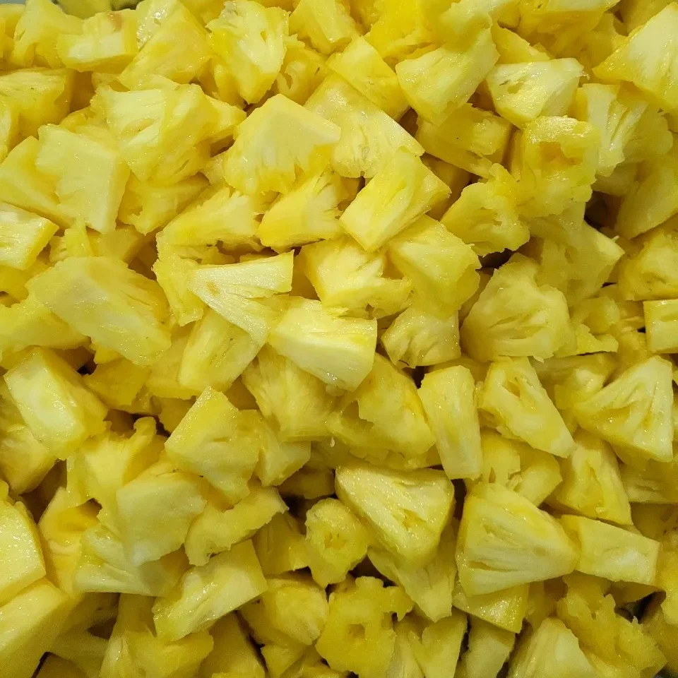 Консервированные кусочки ананасовой королевы Виктории, нарезанные сиропом