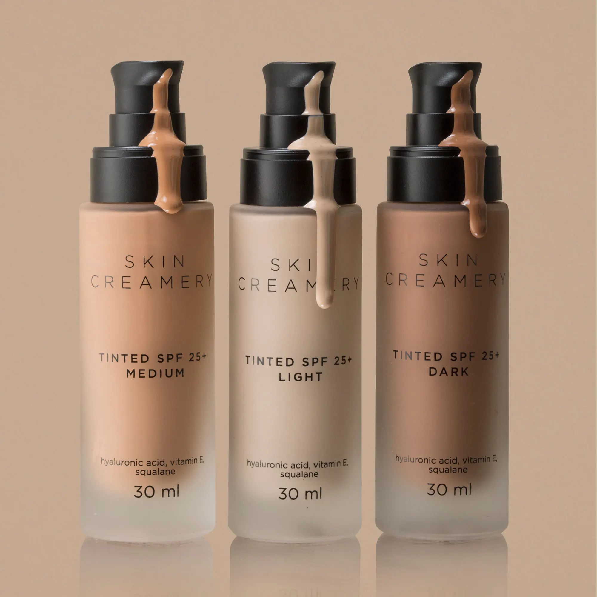 High Quality Vegan Face Whitening Sunscreen Protection Cream Medium Tinted SPF Hyaluronic Acid Vitamin E Squalene Ingredients