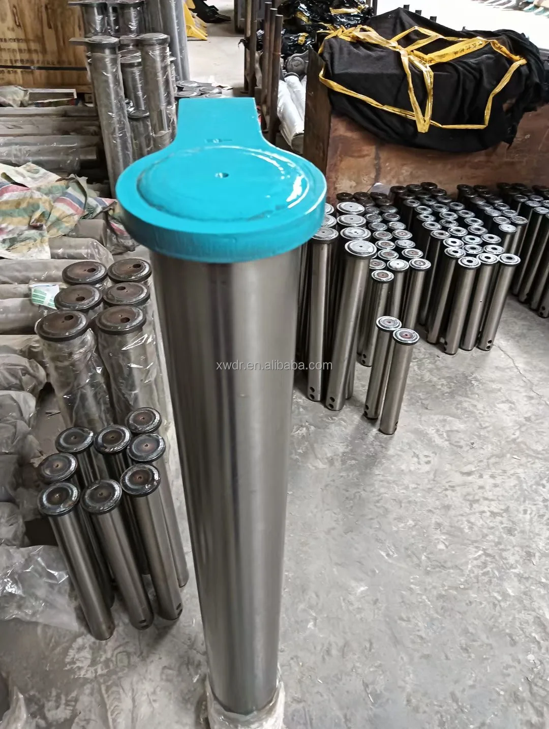 Excavator Bucket Pins And Bushings Size 30*120 120*200 Bucket Teeth Pin For Excavator