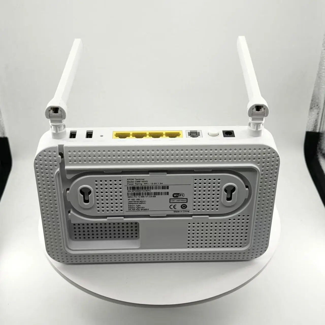 ONU  new design  optical fiber CM8145V5 equipment dual band GPON XPON 1GE+3FE+1POTS +2USB  2 antennas cheaper price CM8145V5