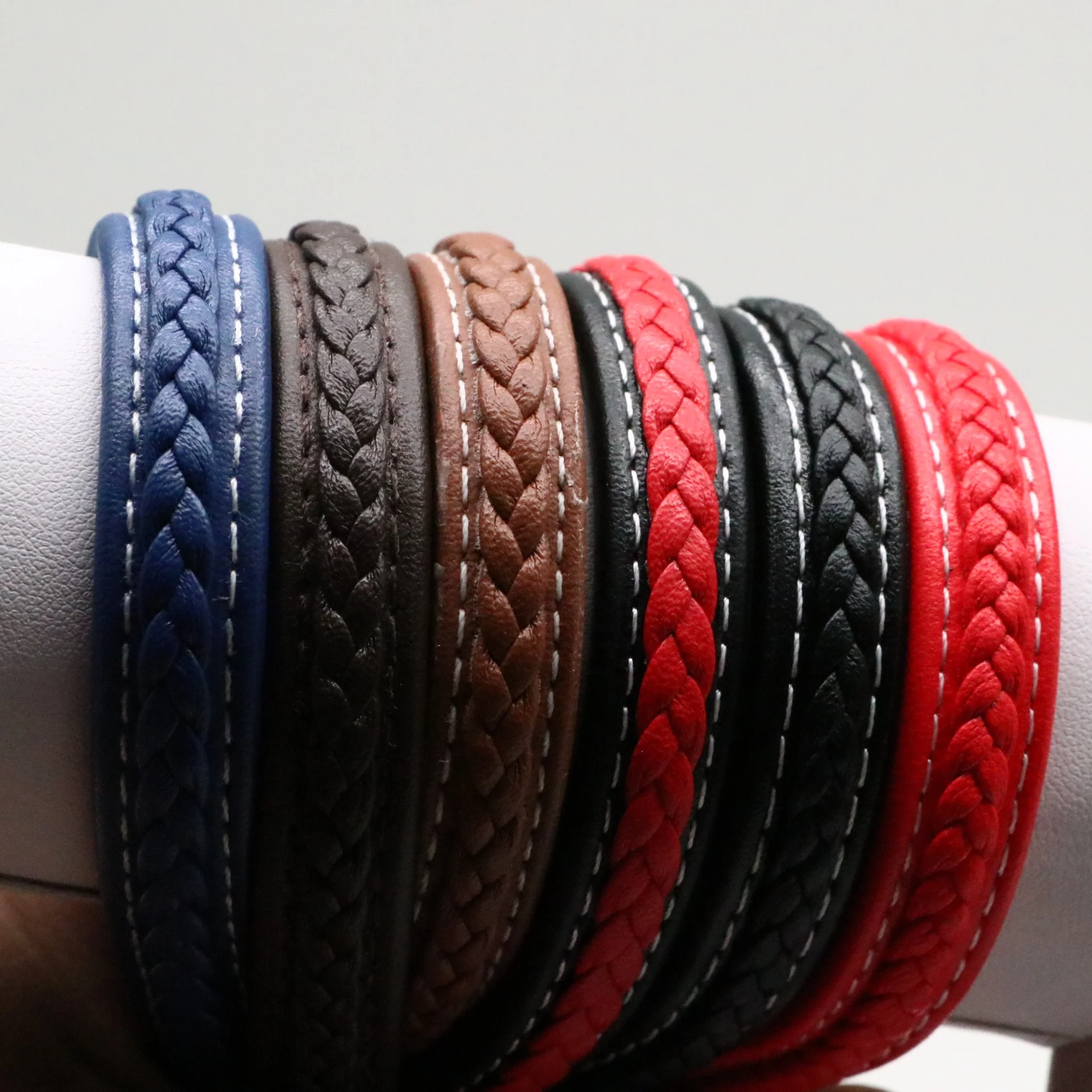 DIY Wholesale Handmade Custom High Quality 12*6mm Flat Braided Genuine Cowhide Leather Cord round Leather Rope Cords for jewelry