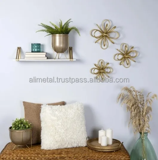 Metal Decorative Serving Tray Or Serving Platter For Hotels Restaurant And Dining Customizable