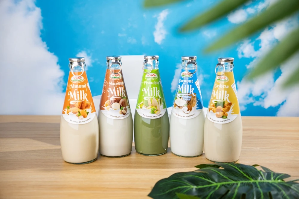 Nawon 290ML Glass Bottle Healthy Beverage Pistachio Macadamia Almond Cashew Nut Milk Drinks Grain Nut Juice Wholesale Supplier