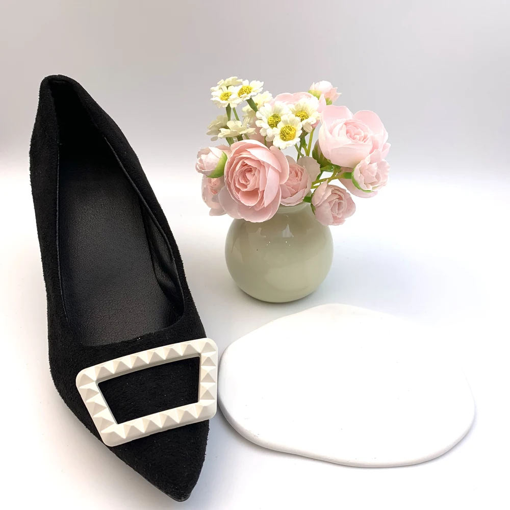 Wholesales plastic shoe buckle parts decorative sandal clips accessories