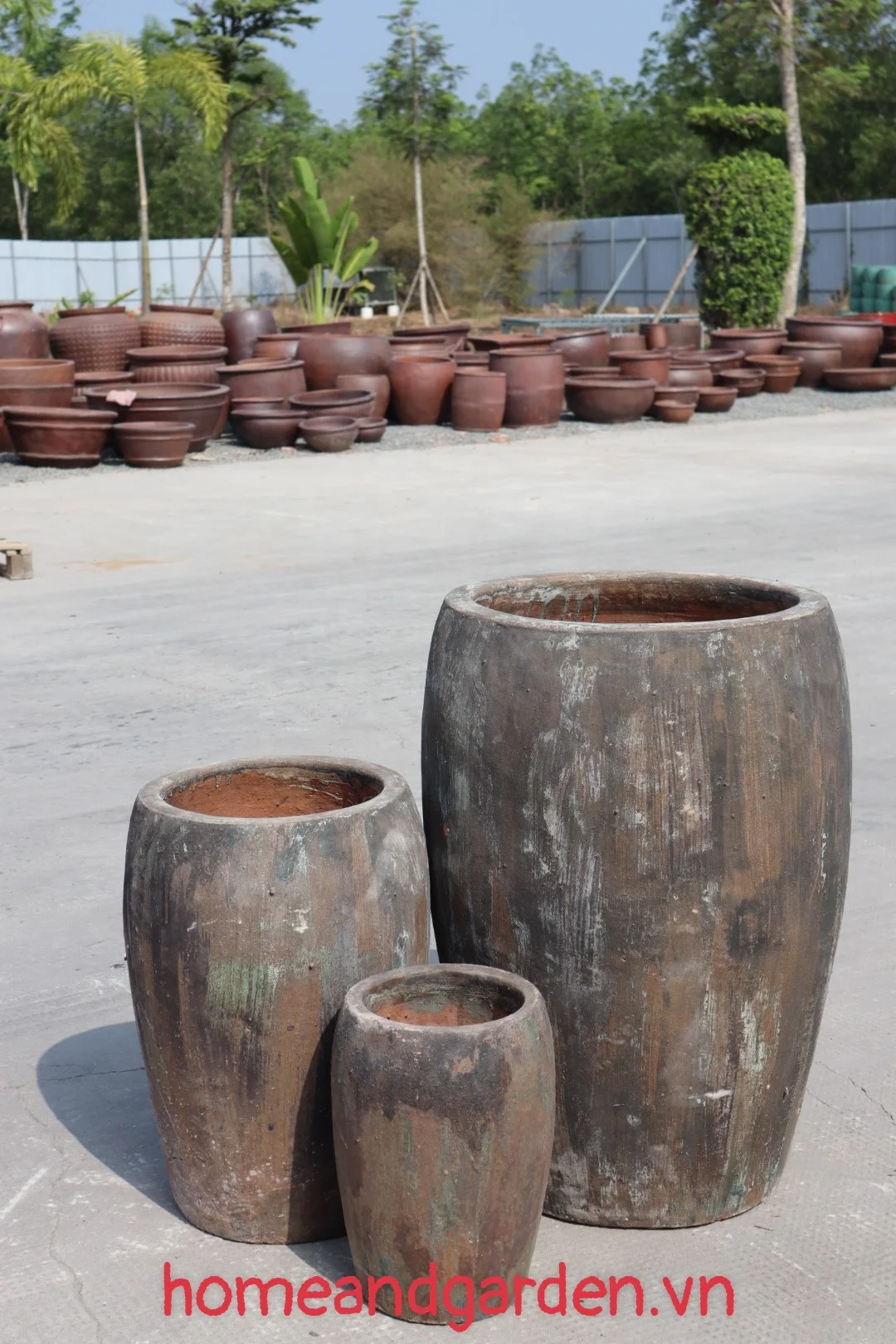 Sapphire Vietnamese Pottery Pots & Planters Transform Your Garden into a Serene Oasis with our Stylish and garden supplies