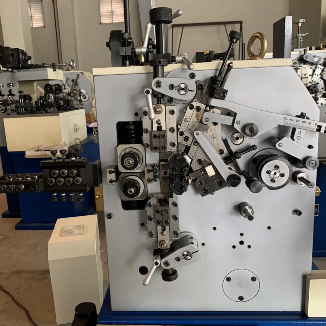 Taiwan 2 Axis 0.13-0.8cnc spring making machine, small spring making