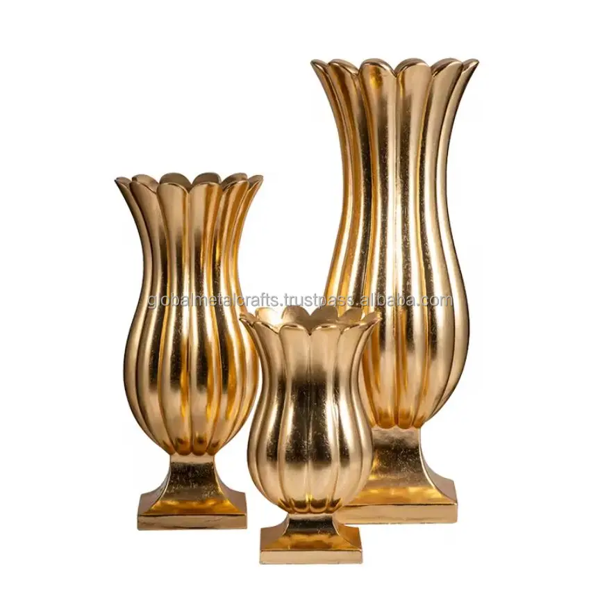 Modern Golden Hammered Oval Shape Vase, metal vase  for  Indoor Living Room Balcony, Best Gift for Birthday Anniversary Festival