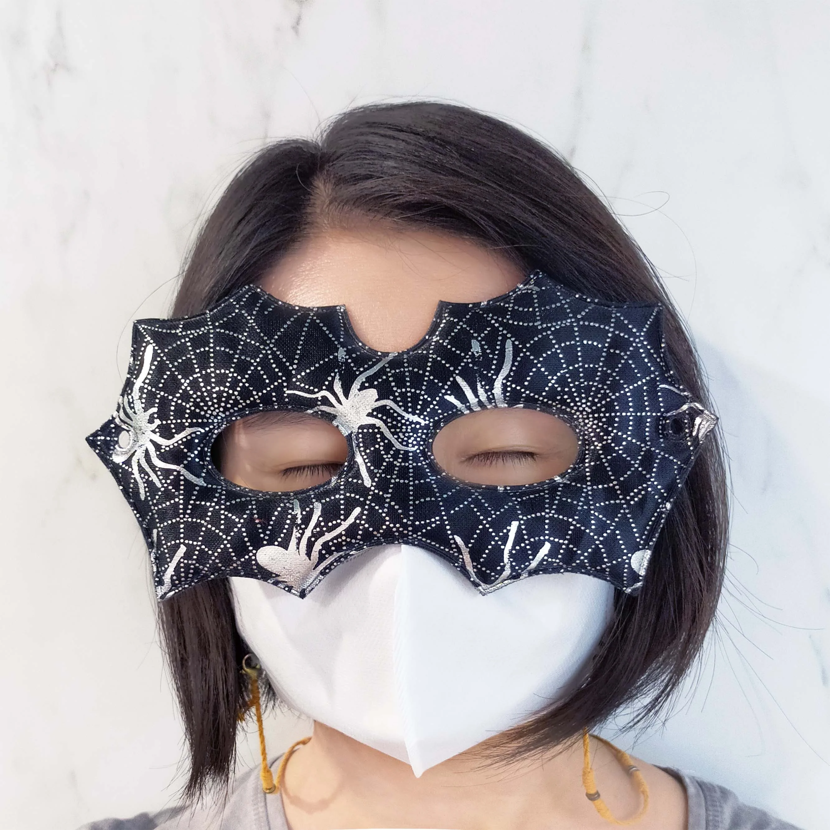 Funny Halloween Spider Web Bat Glasses for Kid and Adult Fashion Jewelry and Gift