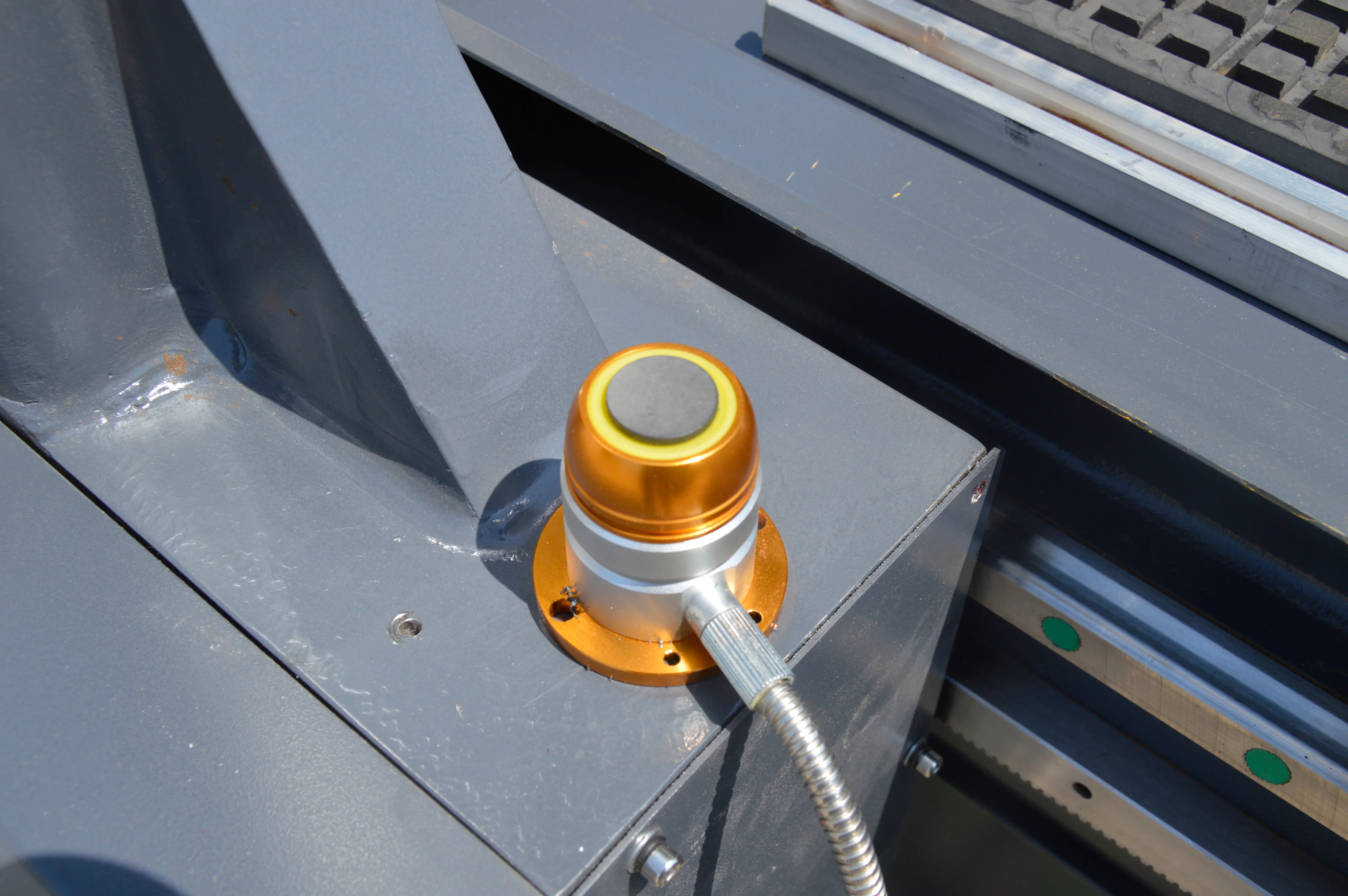 Трехшпиндельная головка, 5-осевой станок с ЧПУ, фрезерный станок с ЧПУ