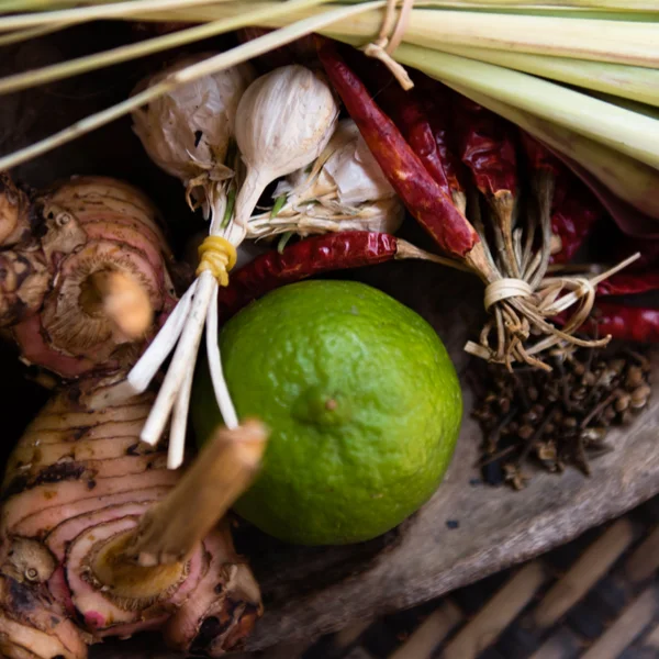 250 Gram per Pack - Premium Organic Dried Thai Tom Yum Spices and Herbs Wholesale - 250 Gram per Pack (Product of Thailand)