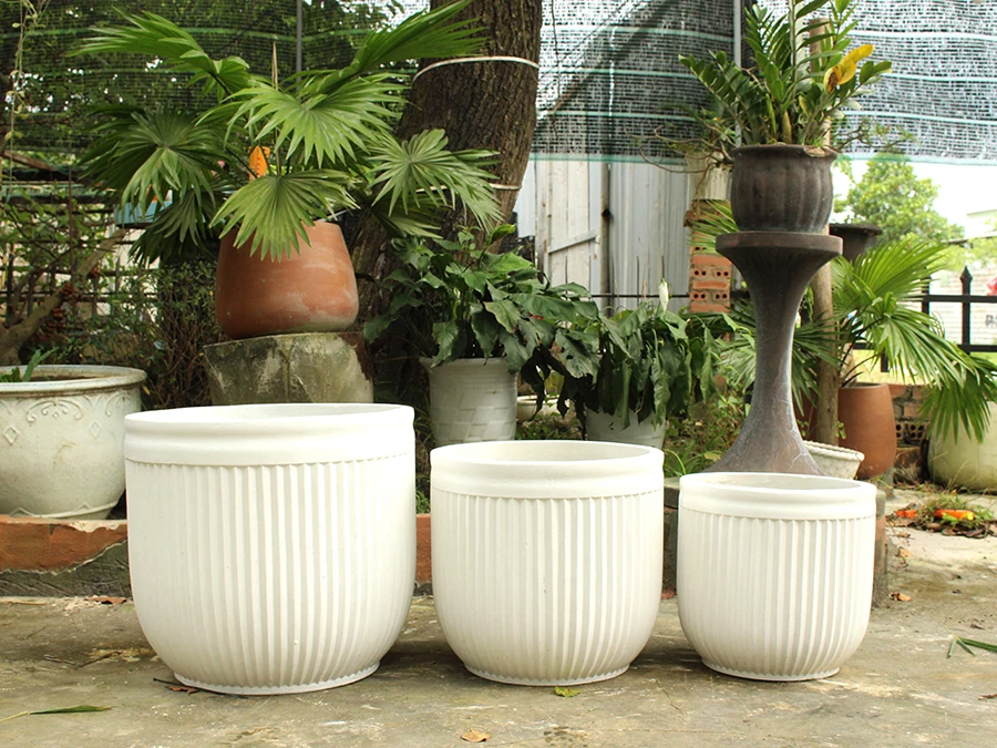 Hot Product Three Size Outdoor Customized Shape GRC Fiber Concrete Pottery Flower Pot For Garden Decoration