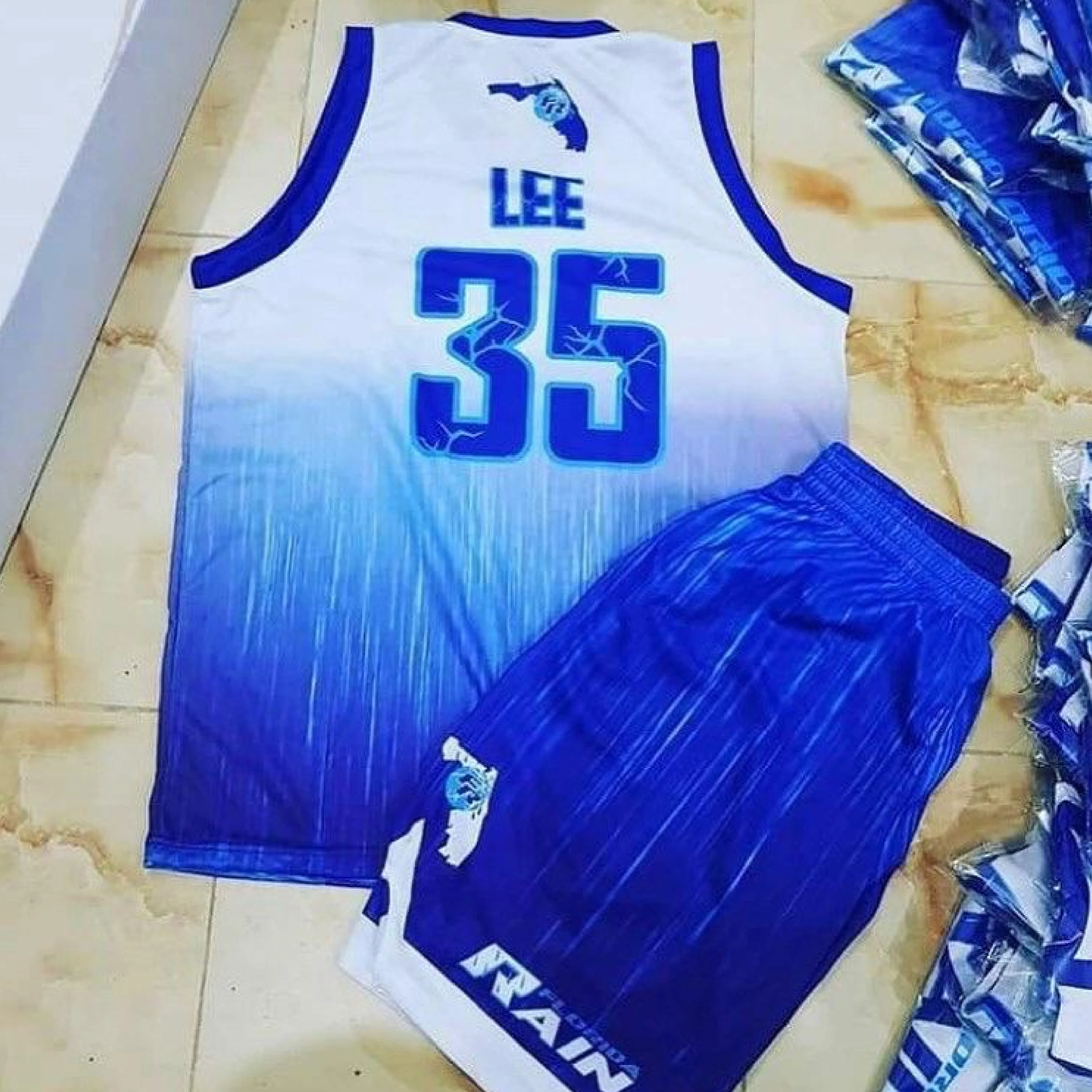 Custom Sublimated basket ball shorts jersey High Quality Your Own Team Basketball Uniform Set