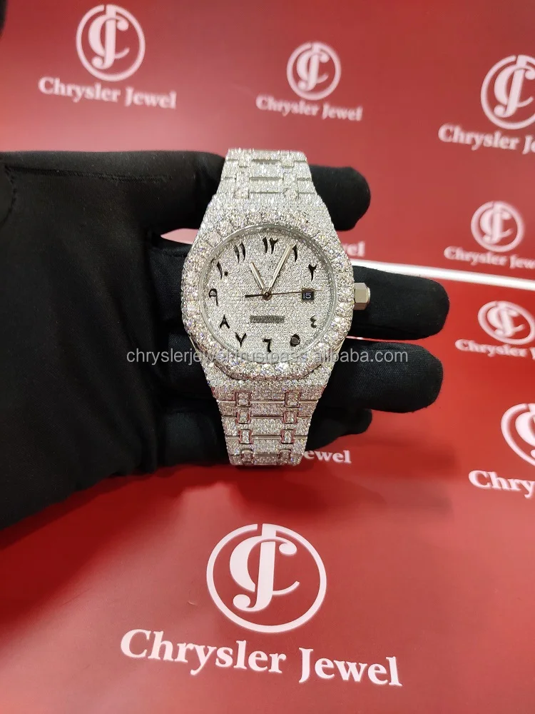 Luxury Alibaba 2024 Best Seller Supplier Manufacturer Wholesaler Exporter Good Price Moissanite Vvs Iced Out Watches In India
