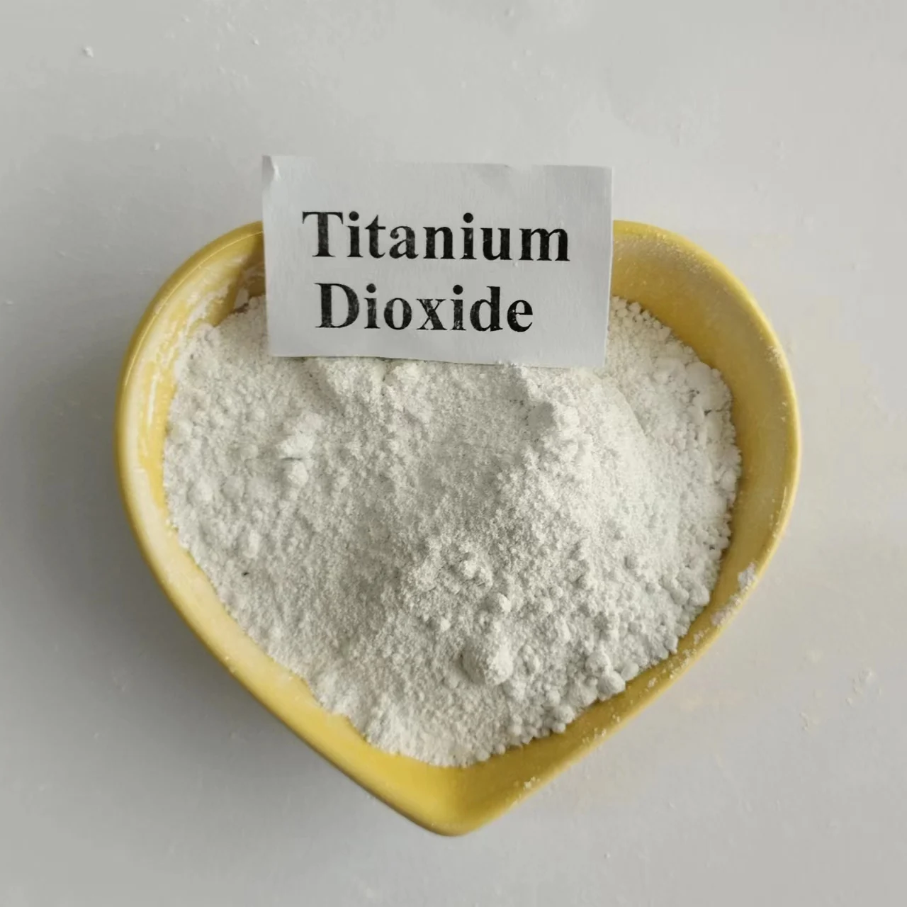 Hot sell R996 rutile titanium dioxide with good whiteness and easy dispersion ink coating for rubber and plastics CAS