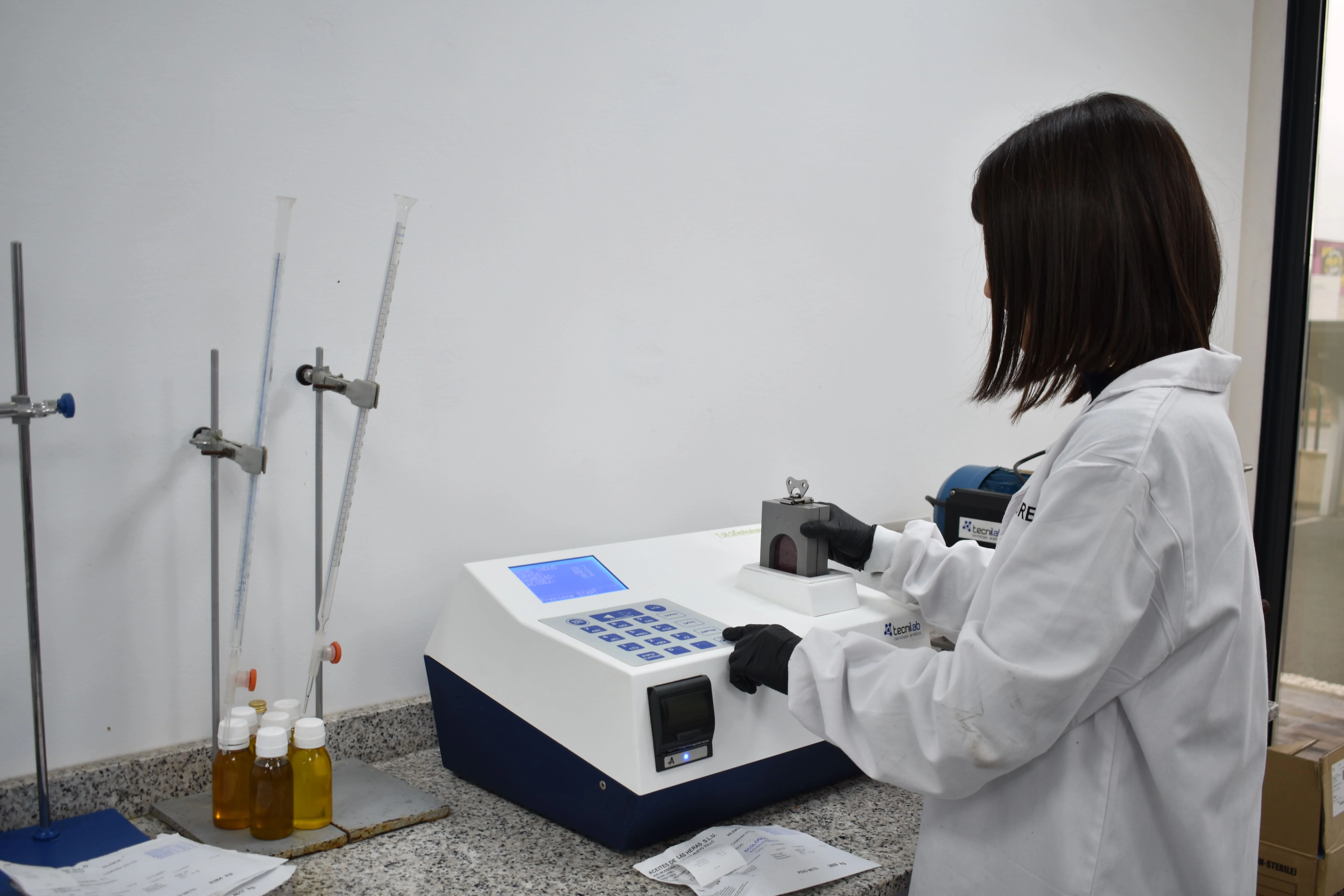 High Quality Spanish Olive Pomace Oil DRUM 200kg (220L) - Best olive oil price in drum from Spain