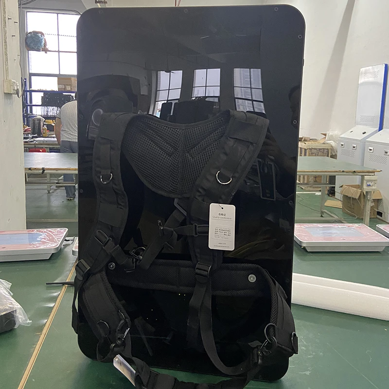 Digital LCD Poster Human Walking LCD Backpack Billboard Supplier