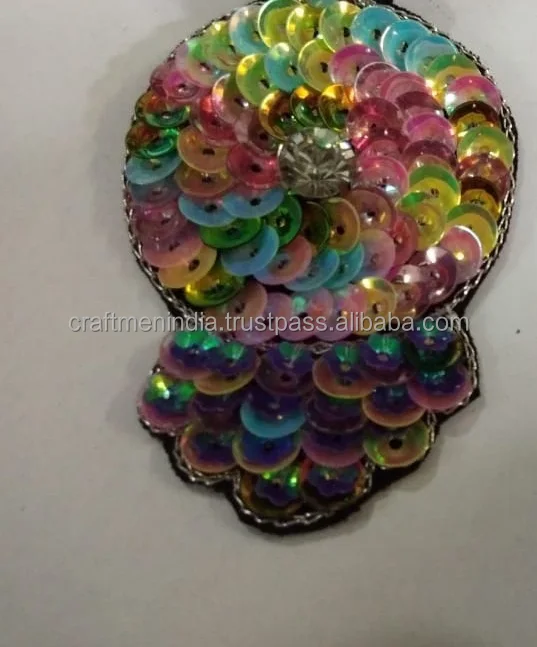 High quality brooch fashion accessories Latest Design For Women Fashion Brooches