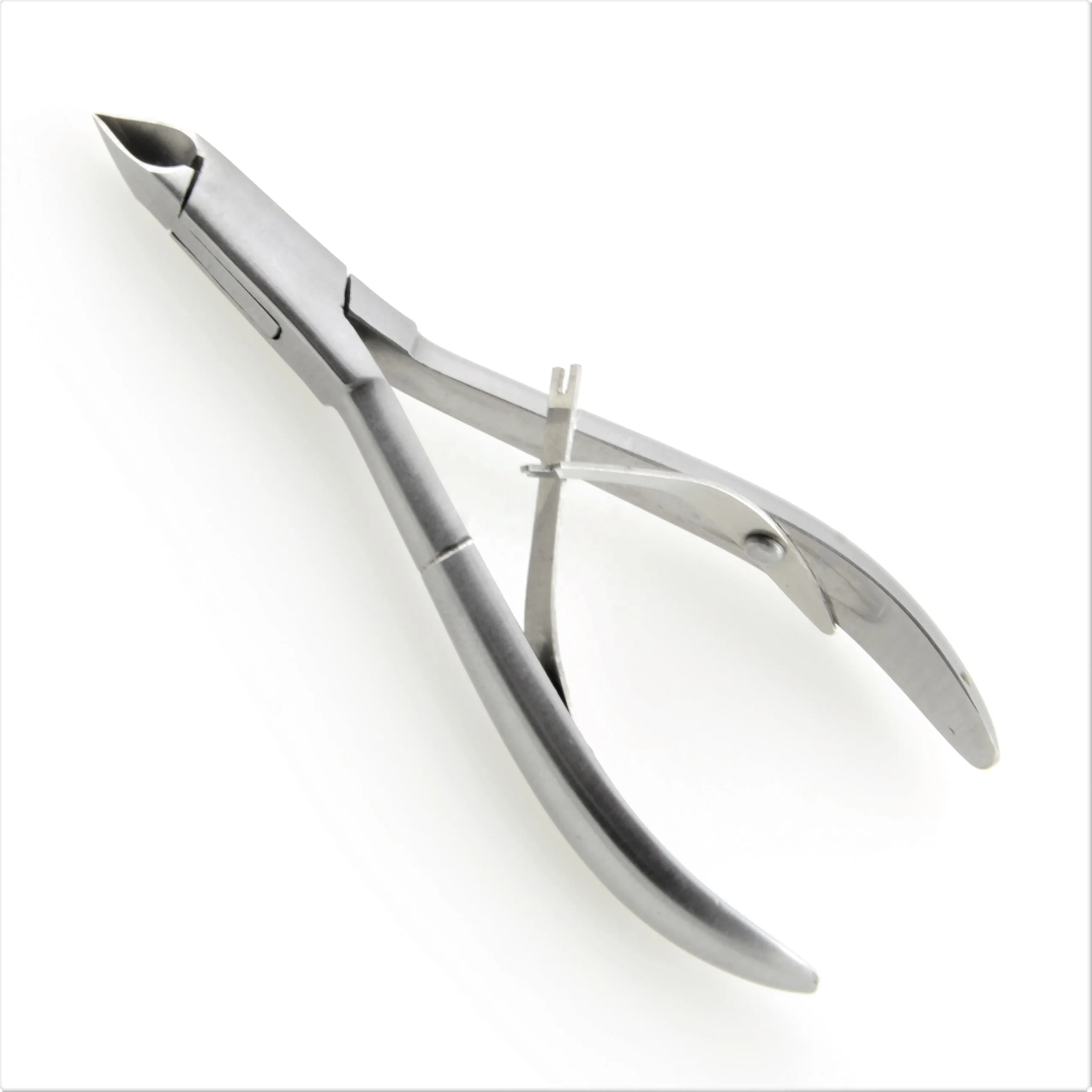 Ножницы для удаления кутикулы