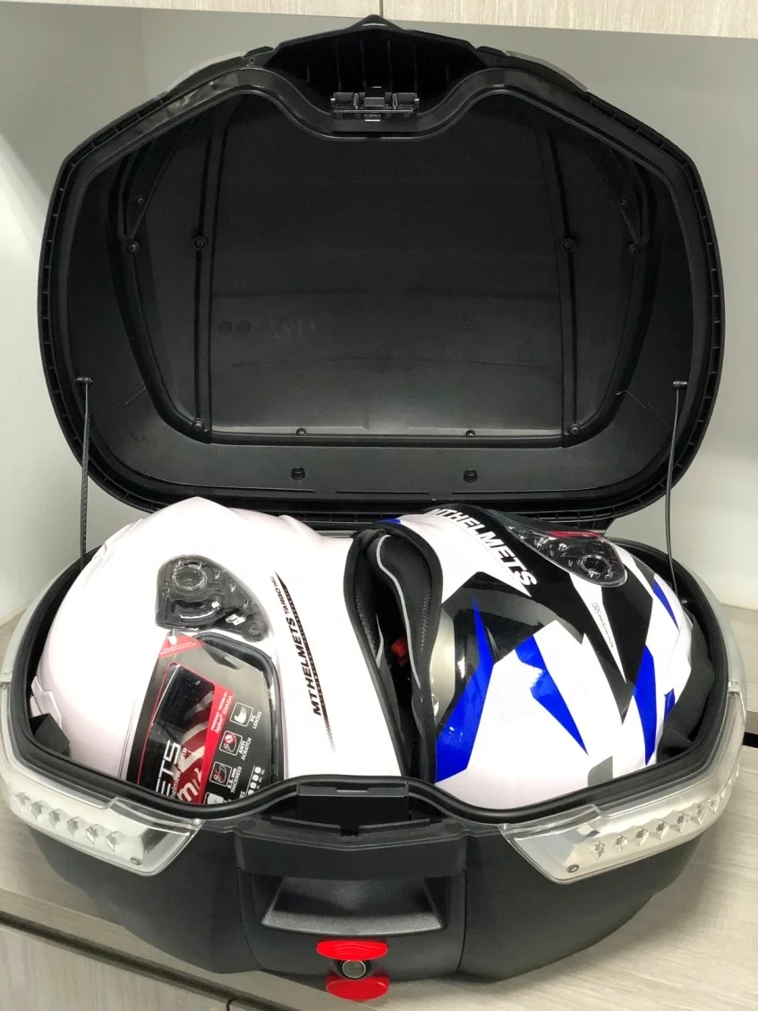 Верхний корпус для мотоцикла/скутера (SEKAI - 47 литров)