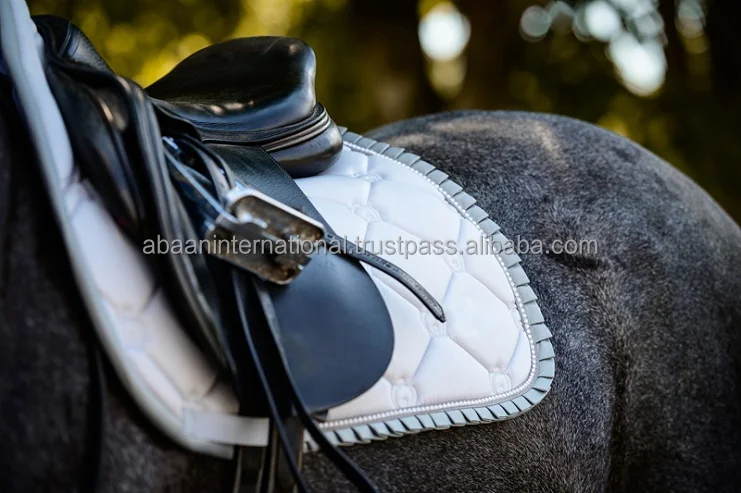Custom Made Riding Dressage Horse Saddle Pads Wholesale Fashion Stylish Horse Products Horsing Equipment