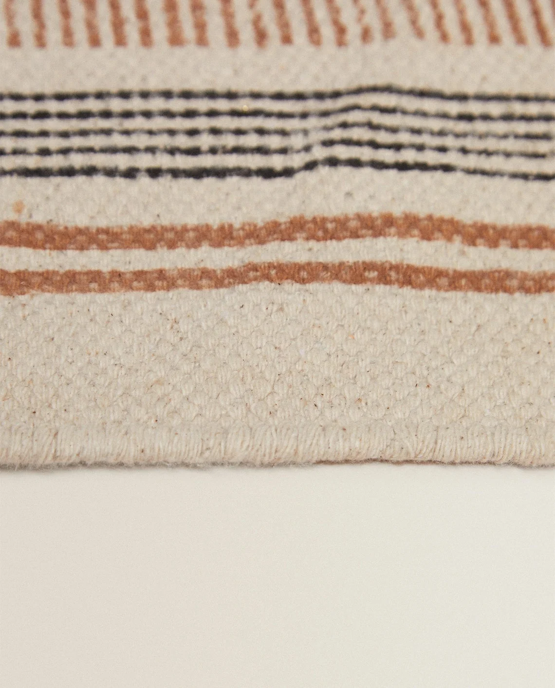 Hot selling high quality exotic look cotton carpet cotton rug from Viet Nam