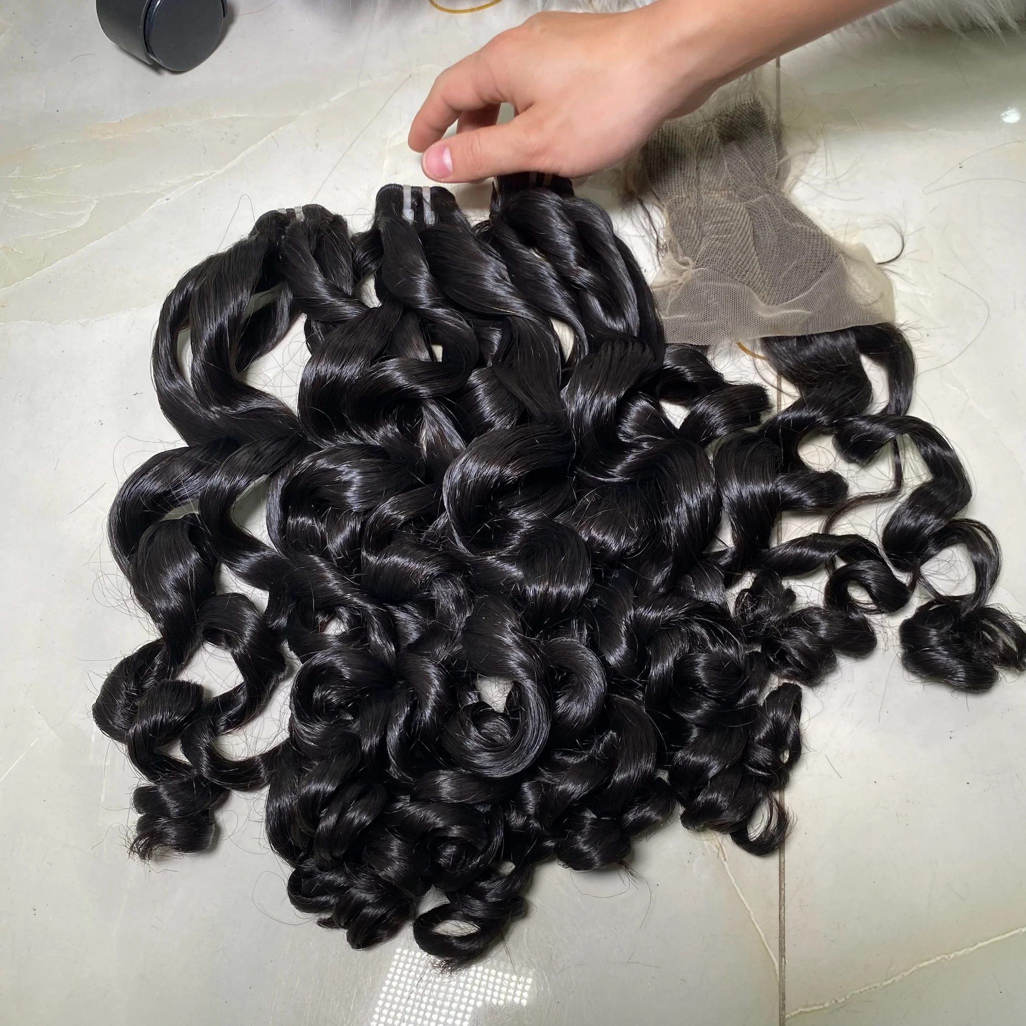 Super Double Drawn Ocean Wavy Bundle Weft With Matching Lace Closure Already Made Wig Azhair Vietnam Company