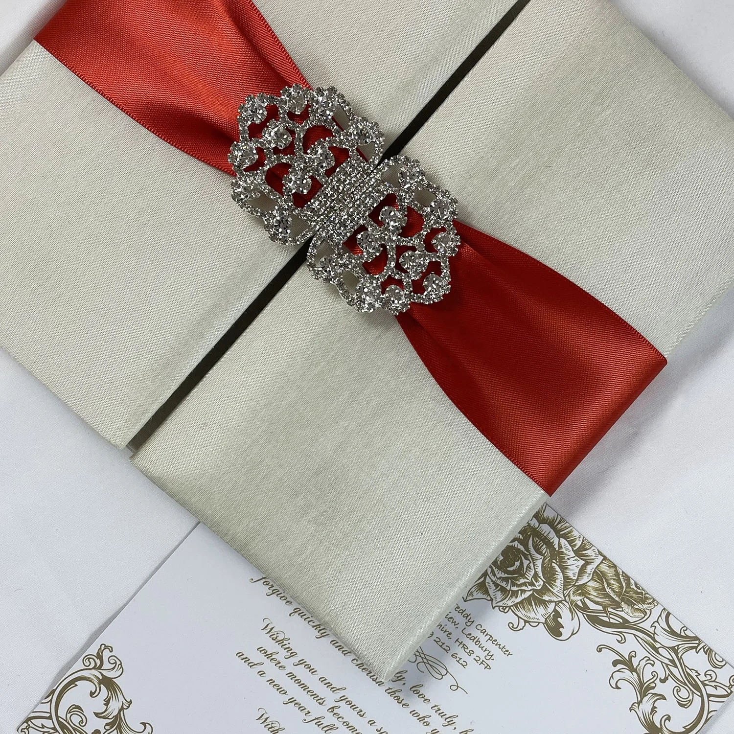 RHINESTONE CLASP EMBELLISHED LUXURY CUSTOM MADE SILK WEDDING CARD HARDCOVER INVITATION FOLIO