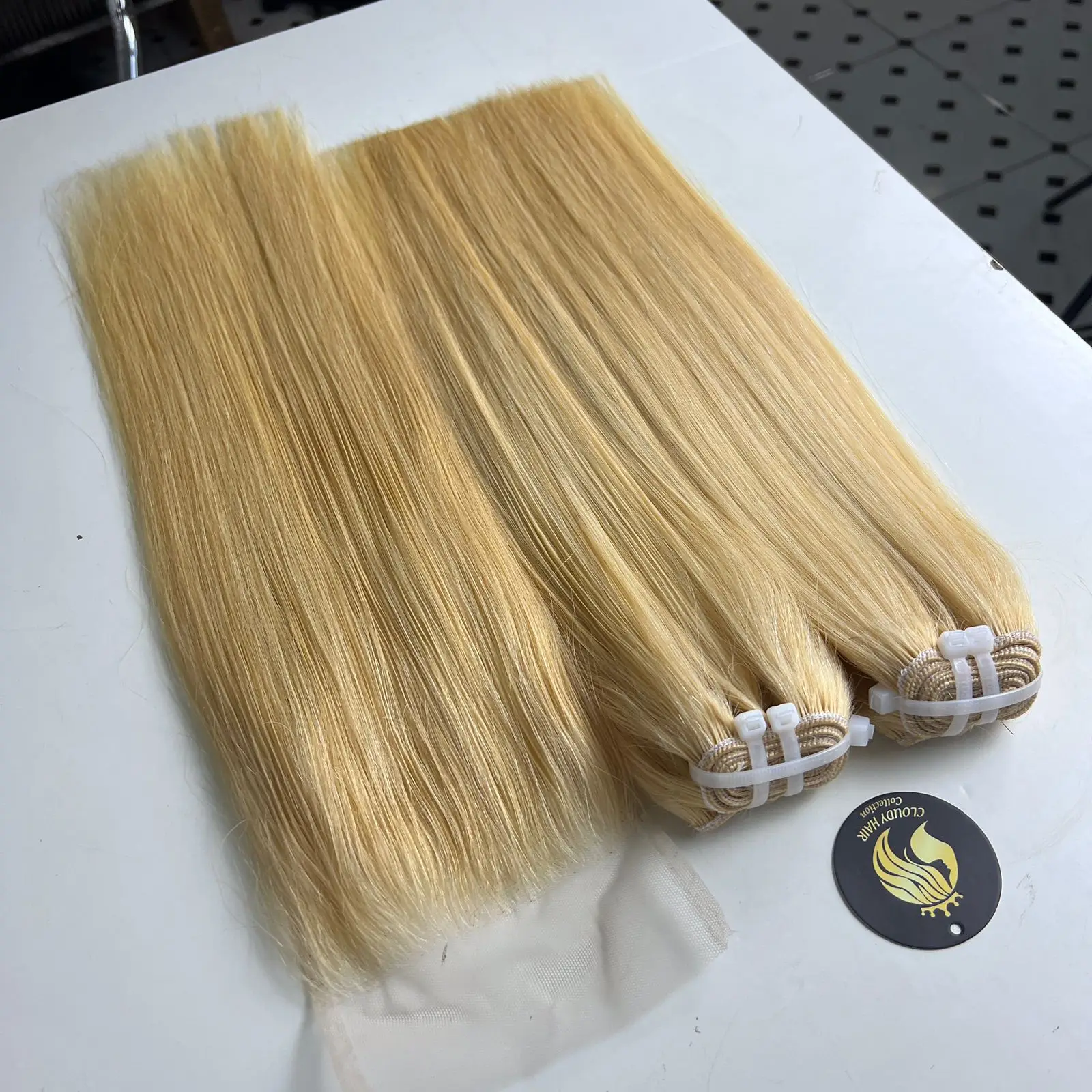 Wholesale Vietnamese Silk High Quality Raw Hair 613 Bone Straight  Weft Machine Double Drawn Bundle