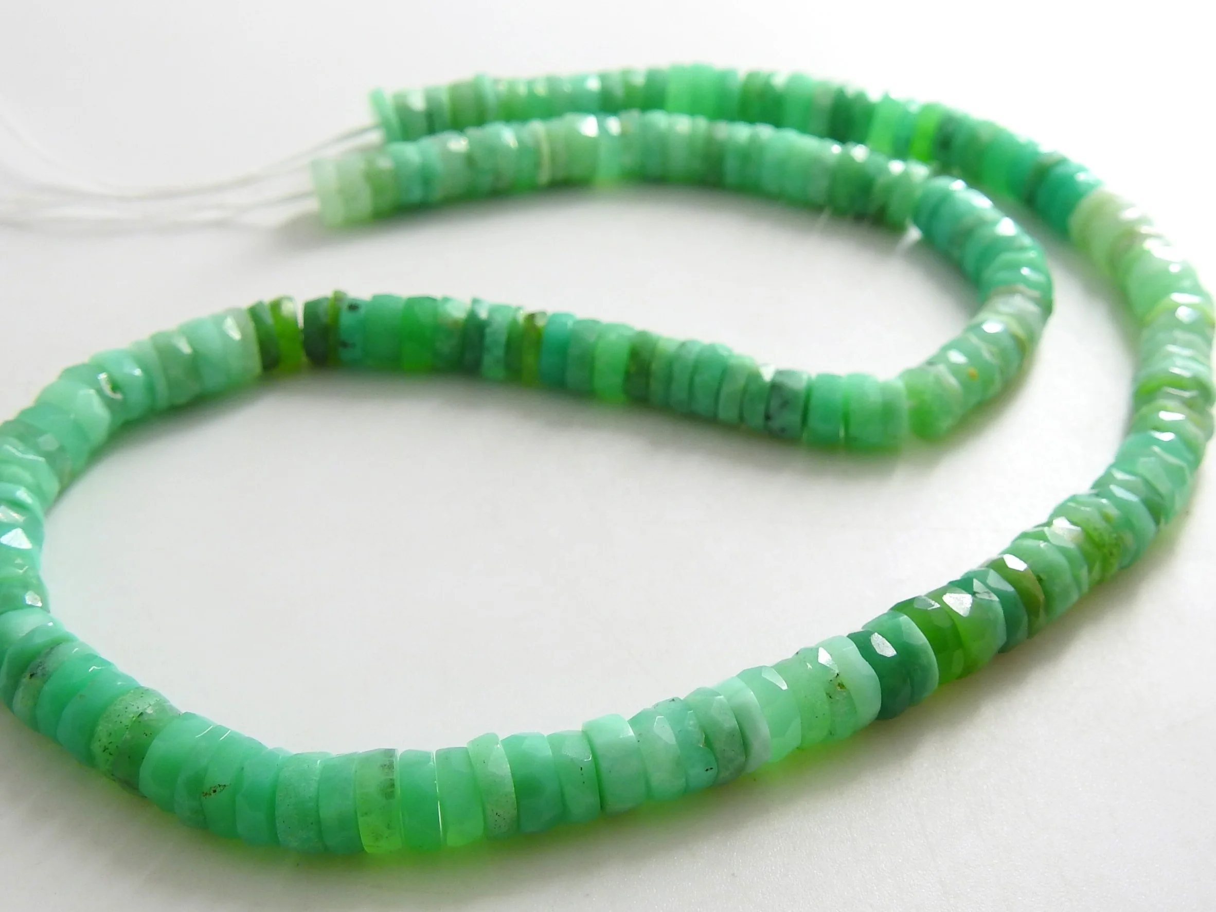 Chrysoprase Faceted Tyre Button Coin Wheel Shape Loose Bead Shaded Wholesaler Supplies 8Inch Strand 7MM Approx 100%Natural