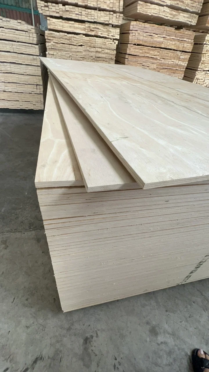 Aesthetics LVB Plywood 18mm Thick Beautiful Wood Grain Melamine Film Faced Surface Luxurious Packaging Sofa Furniture E0