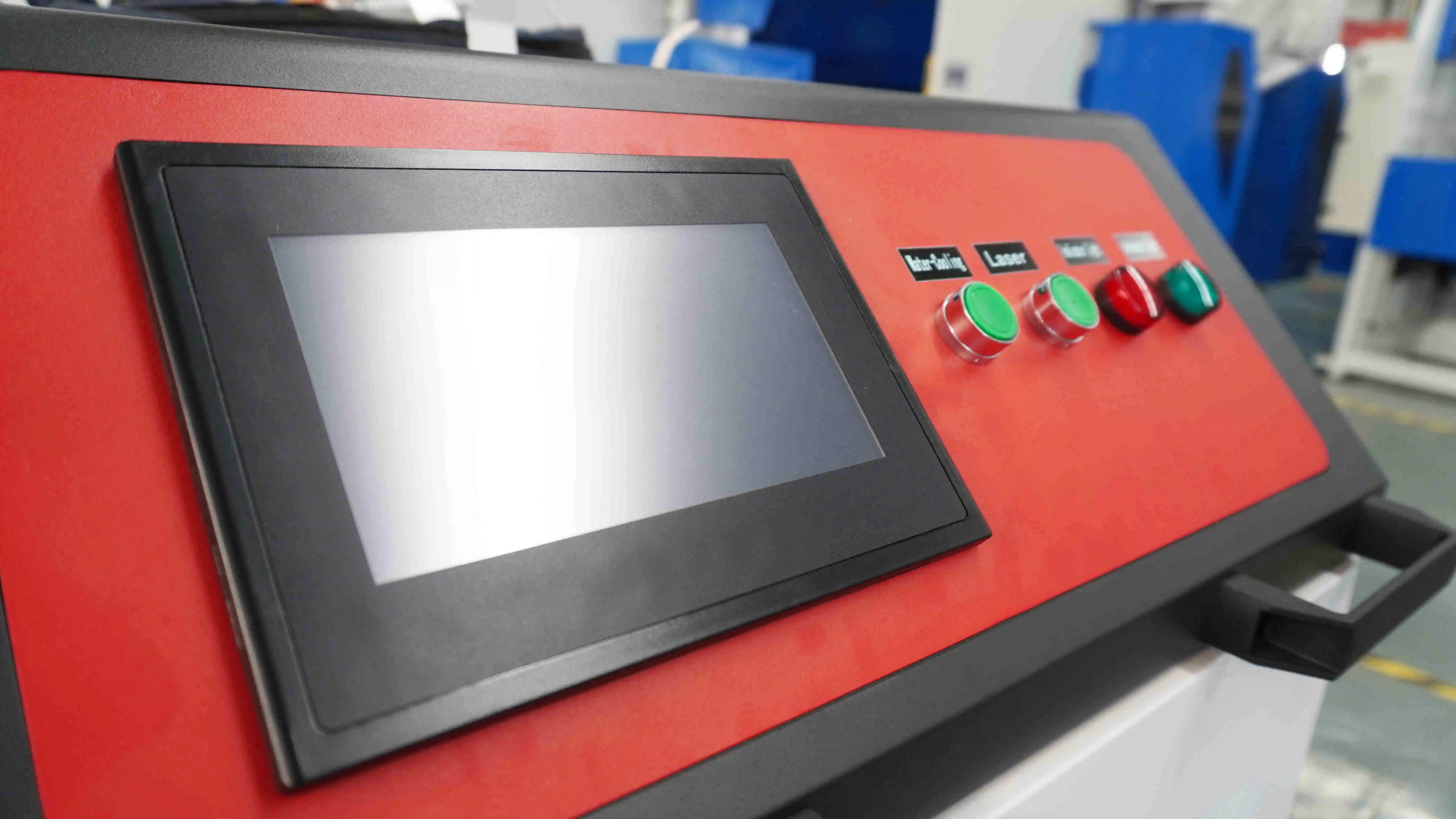 New Design 2000W Laser welder Machine Jpg
