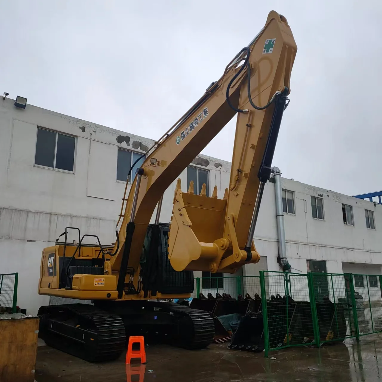 CAT 330GC секонд-хенд гусеница 330 гидравлический Средний гусеничный экскаватор Рабочий вес 30 т строительная машина CAT312D CAT33