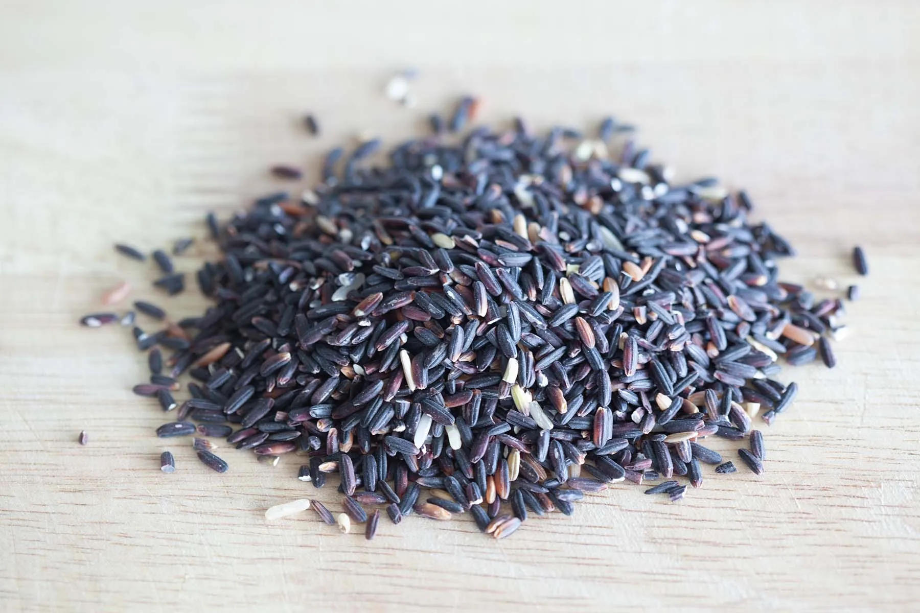Organic Black Sticky Rice_ Dried Black Rice With Cheap Price For Exporting - Ms Akina +0084-902803631