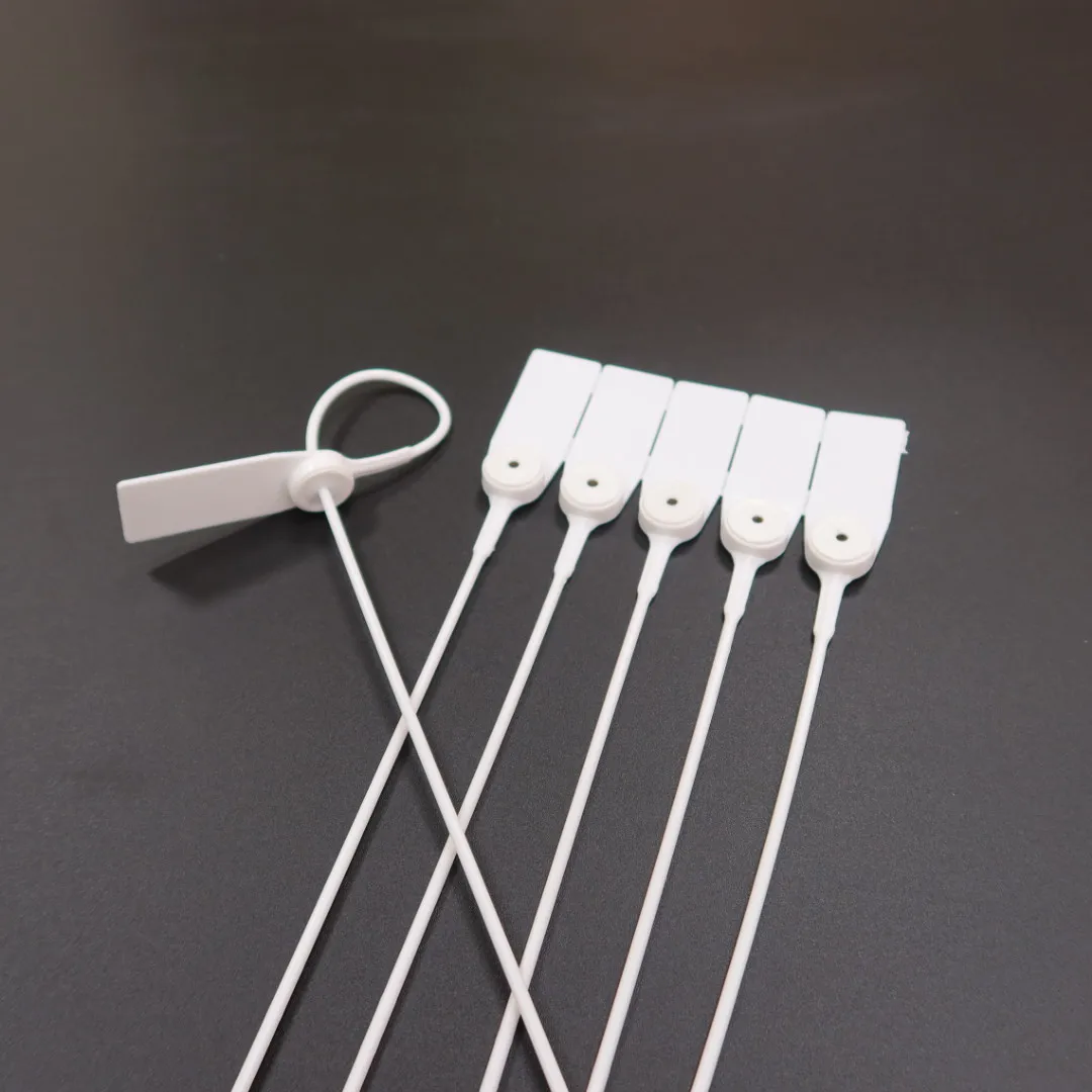 Taiwan hot sale 2.5*500 mm plastic straps cable tie