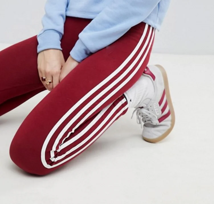 
Custom OEM dPrinted Leggings OEM Service Buy Leggings Top Fitness Gym Sports Wear Fashion Girl Clothing For Sports Yoga set 