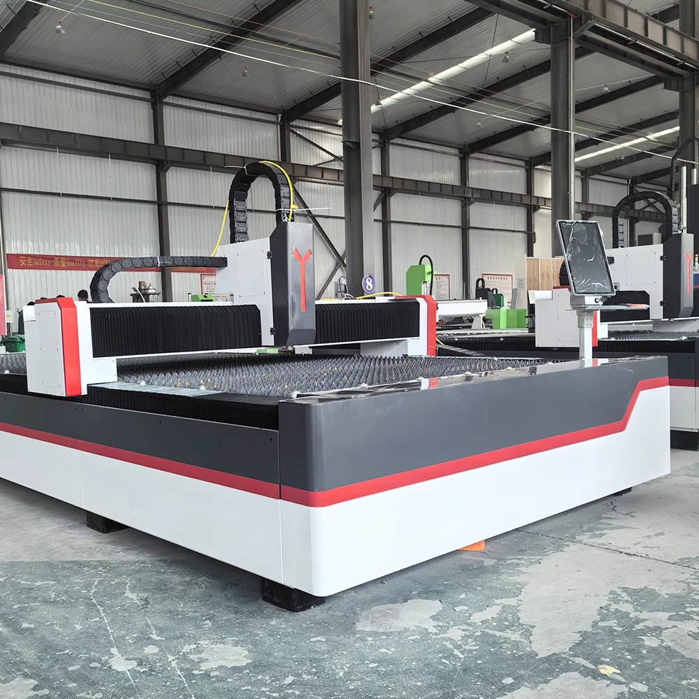 Hot Sell easy Operation Professional Industrial Equipment 1000w 1500w with Servo Motor  MAX Laser Fiber Laser Cutting Machine