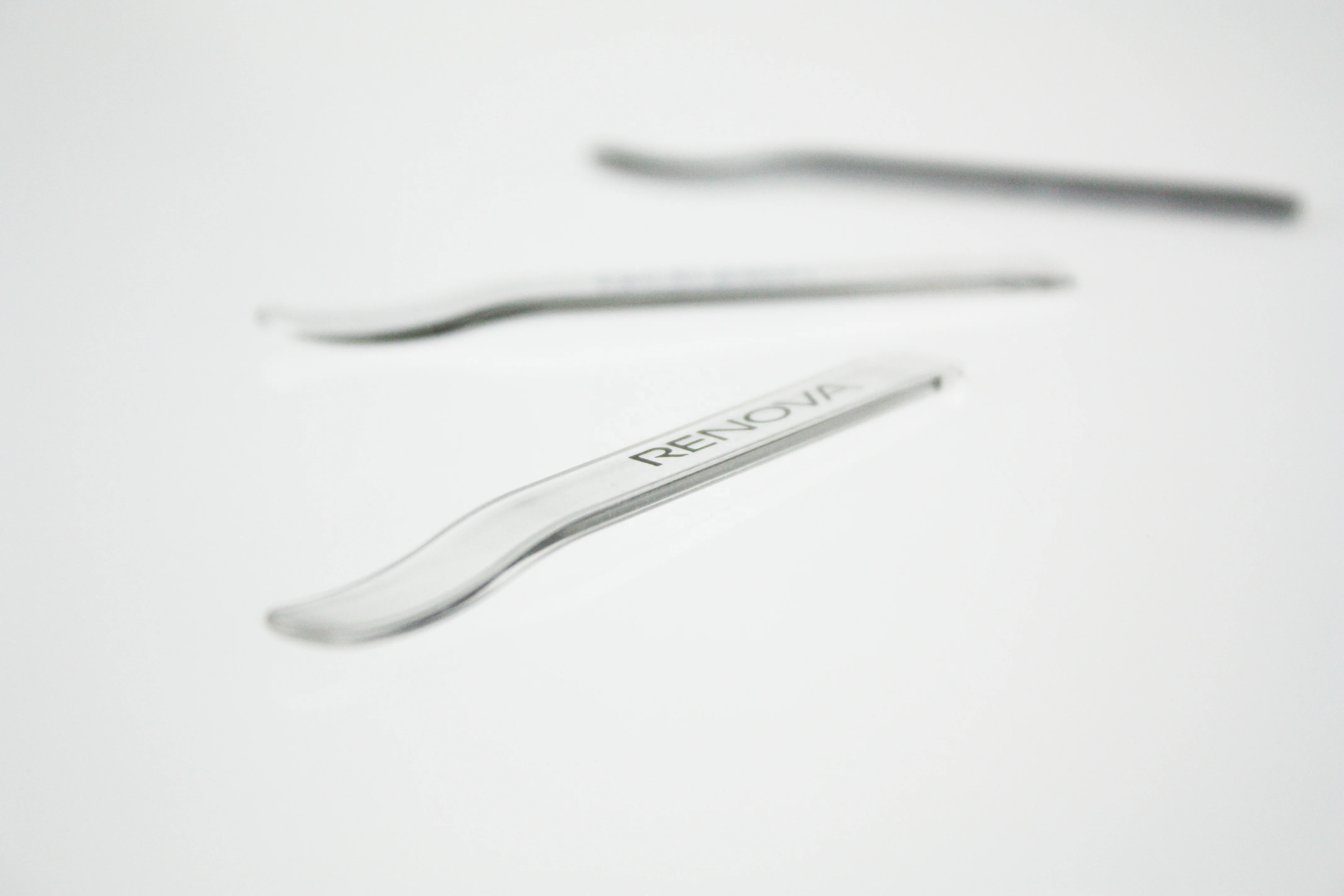 PMMA Acrylic Clear Transparent Customized Color Luxury 68mm Small Spatula for Cosmetics Skin Care Makeup Eye Face Cream Spatulas