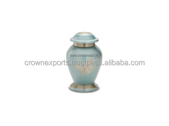 CE-URN-0269.jpg