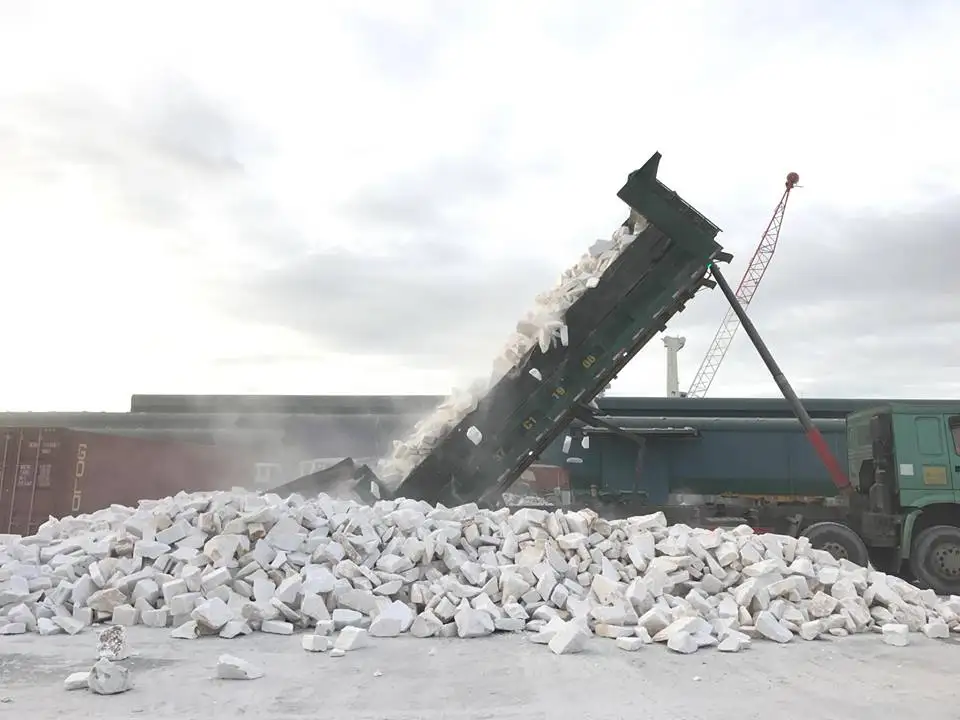 CHEAP PRICE CALCIUMCARBONATE CACO3 LIMESTONE ROCKS FOR INDUSTRIAL GRADE WHOSALE IN BULK FROM VIETNAM