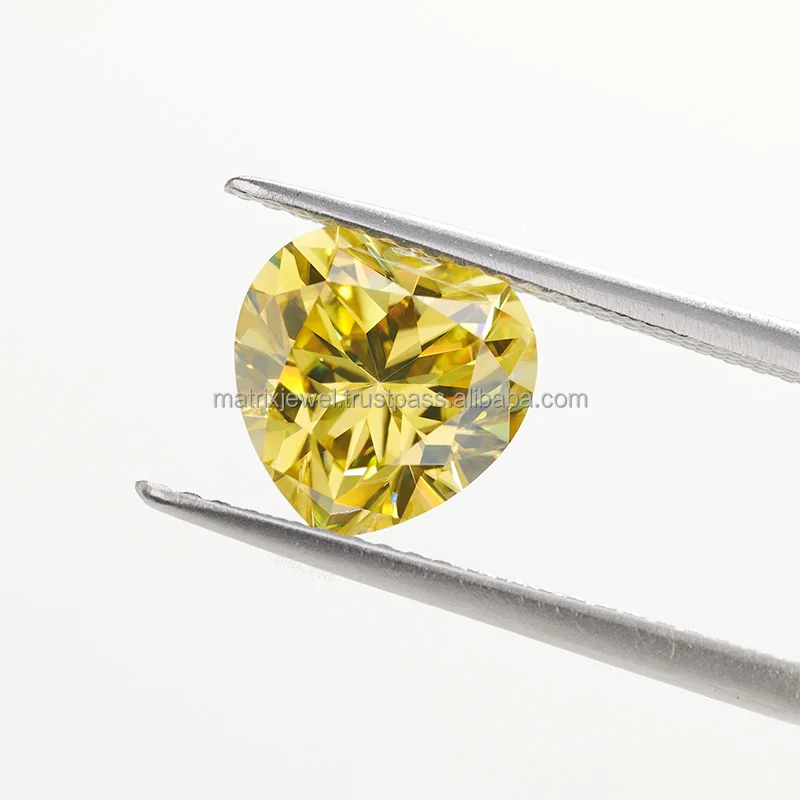 Best Popular Heart Shape Lab Grown Diamond Fancy Vivid Yellow Studded Heart 2.60Ct Fancy Vivid Yellow Diamond