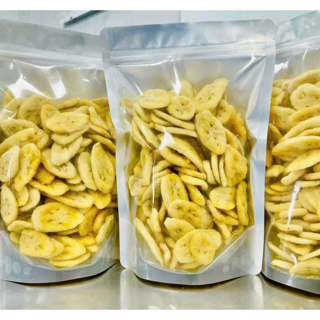 Wholesale Vegetable And Fruit Snacks Vacuum Fried Banana Chips  Organic Sweet made in Viet Nam Hoang Linh SG  Kimy +84938616690