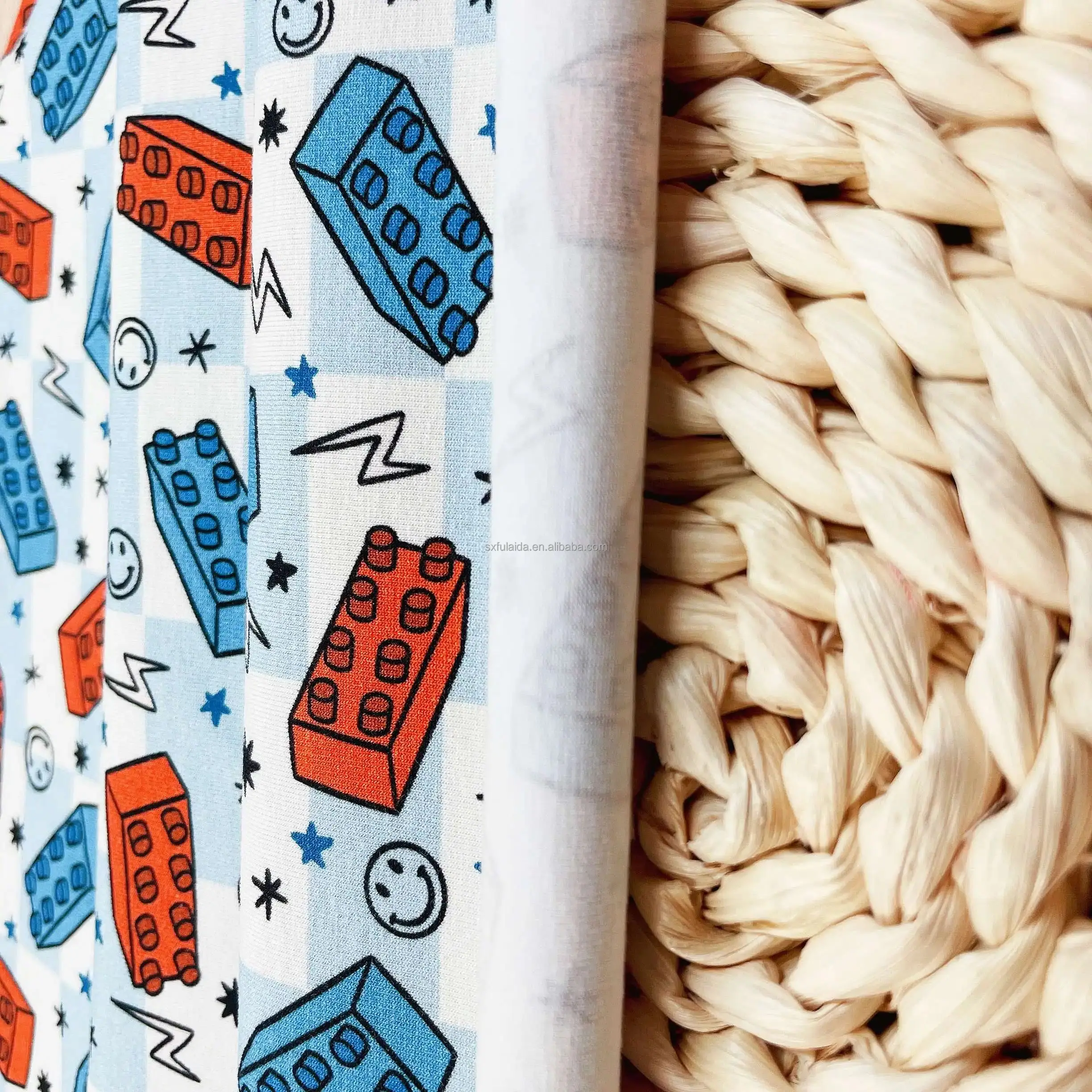 Printed Lycra Fabrics 84 Polyester 16 Spandex Swimwear Swimsuit Print 4 Way Stretch Fabric Plain Knitted Uv Protecting Underwear